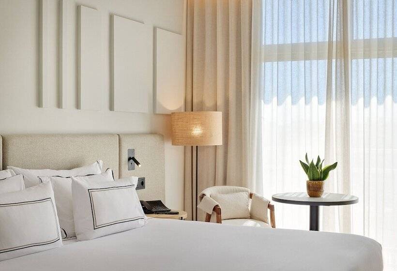 スタンダードルーム, Meliá Lloret de Mar