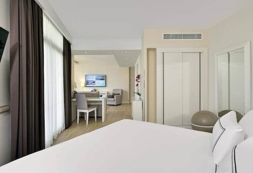 Полулюкс, Melia Costa Del Sol