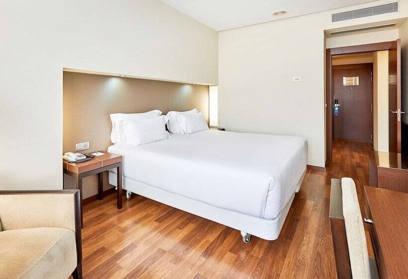 اتاق سوپریور, NH Sevilla Plaza De Armas