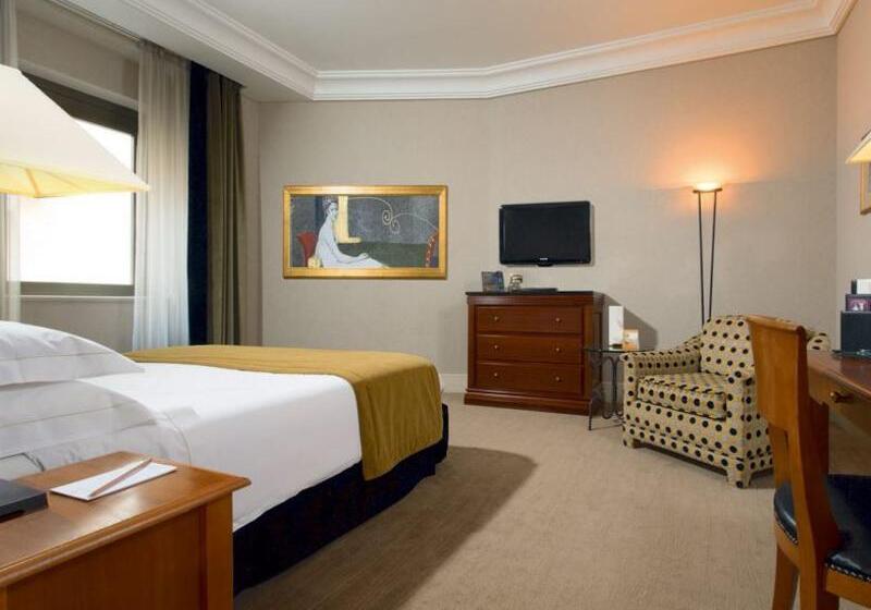 غرفة قياسية, Hostal Paris