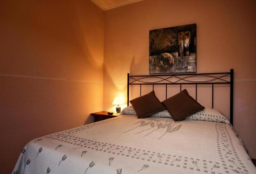 Номер Стандарт с Балконом, Hostal Populetus