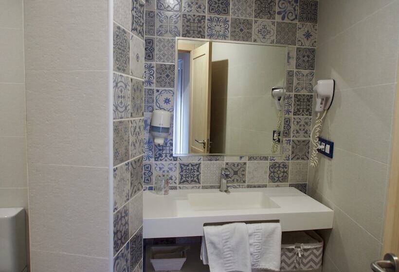 Habitación Estándar, Hostal Remoña