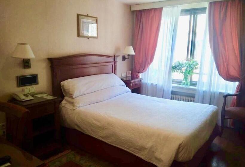 スーペリアールーム, Hostal Bahía