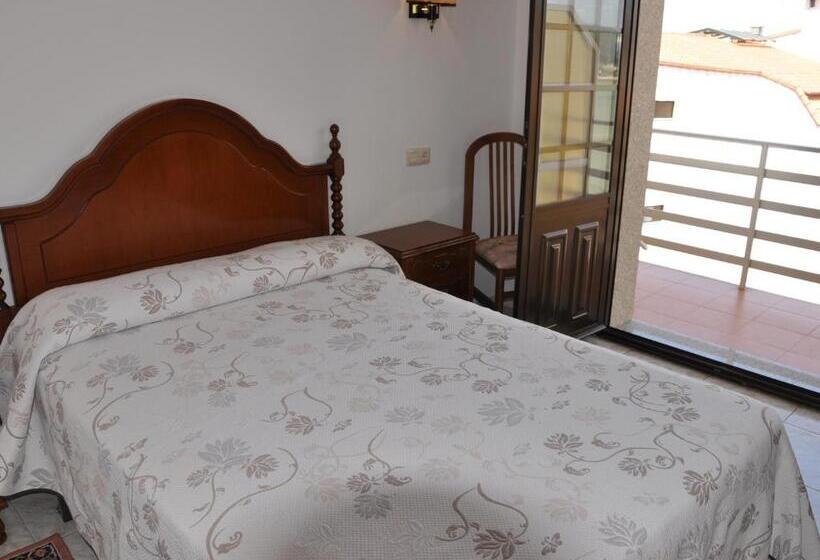 اتاق استاندارد, Hostal Mourelos