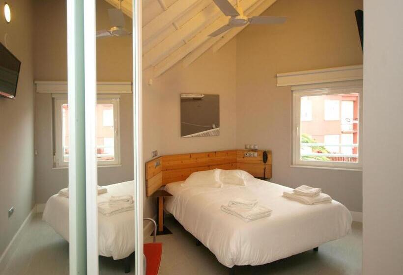 标准间, Hosteria Santander