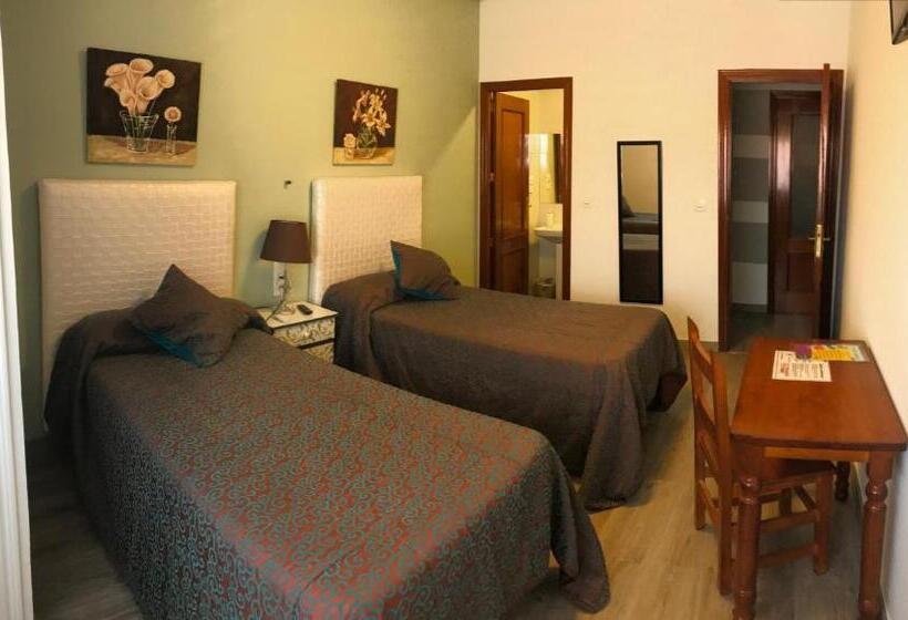 Номер Стандарт, Hostal Imperio