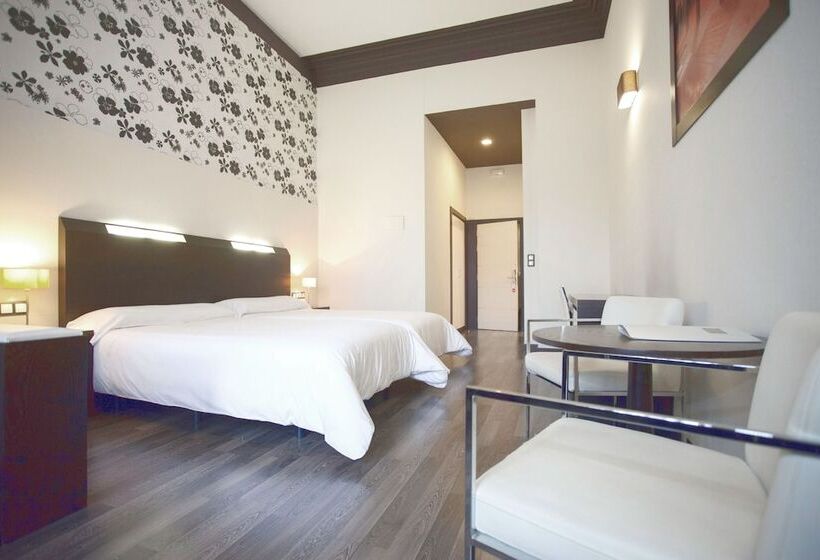 Suite con Balcón, Alhambra Suites