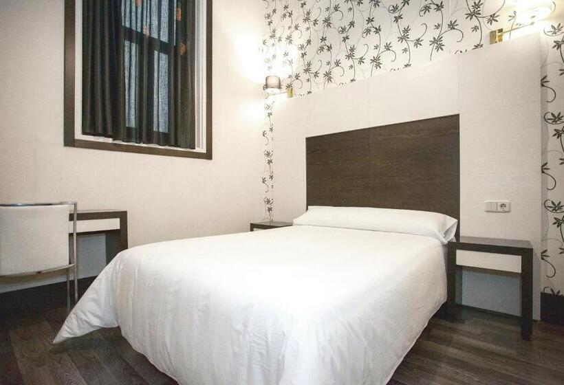 Habitación Estándar Individual, Alhambra Suites