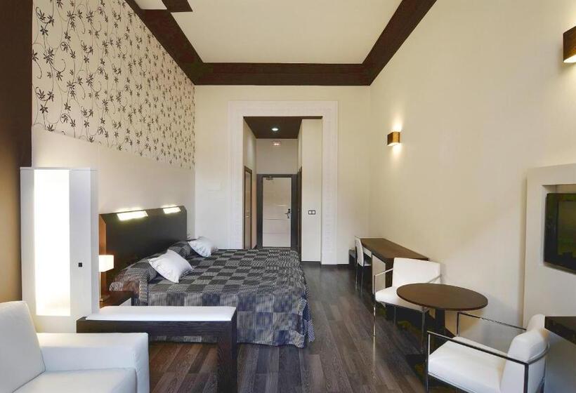 Suite con Balcón, Alhambra Suites