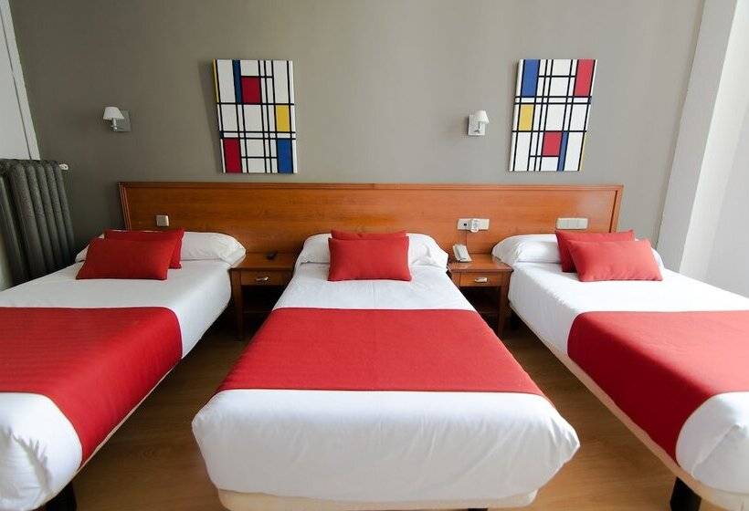 اتاق استاندارد سه نفره, Hostal Persal