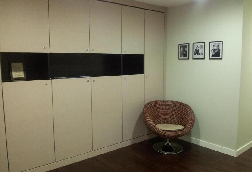 Номер Стандарт, Hostal Ameztia