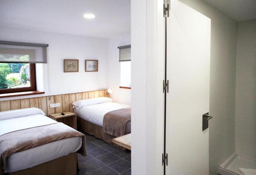 Номер Стандарт, Hostal Ameztia