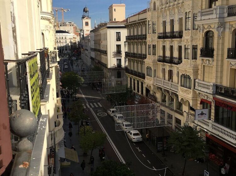 Habitación Estándar, Hostal Patria Madrid