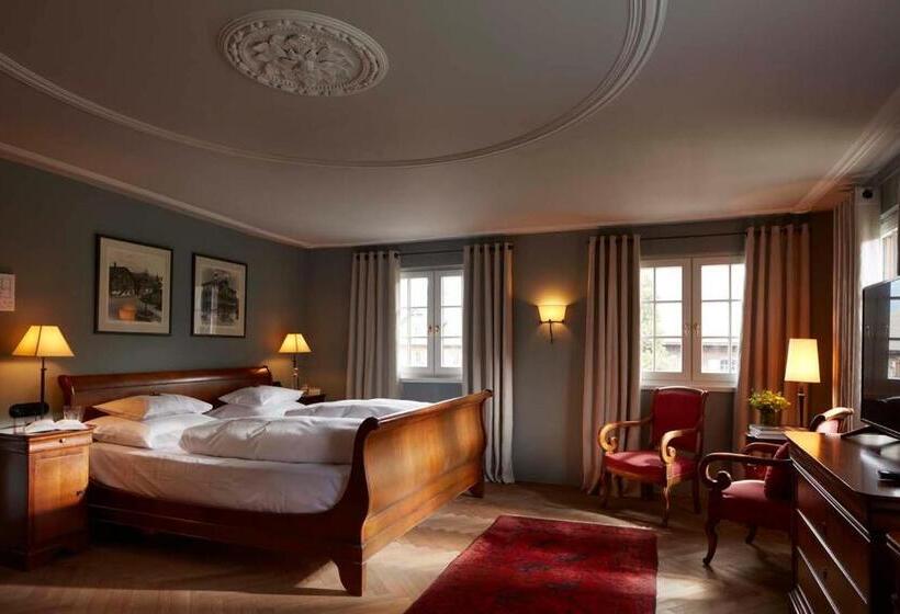 Номер Deluxe, Hirschen   Fine Hotel, Restaurant & Spa
