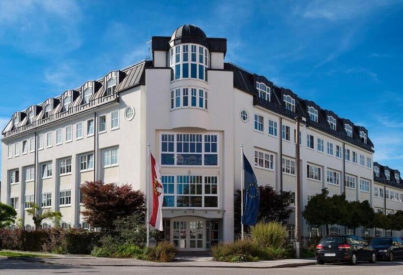 اتاق استاندارد یک نفره, Mynext   Riverside Hotel Salzburg