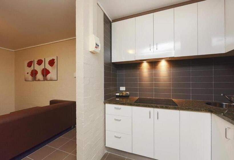 침실 2개 아파트, Ibis Styles Canberra
