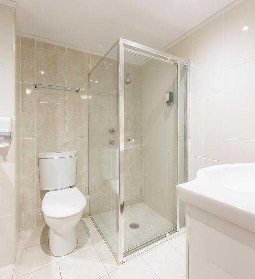 带大床的高级房间, Ibis Styles Canberra