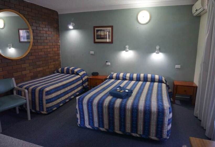 标准间, Lakeview Motor Inn