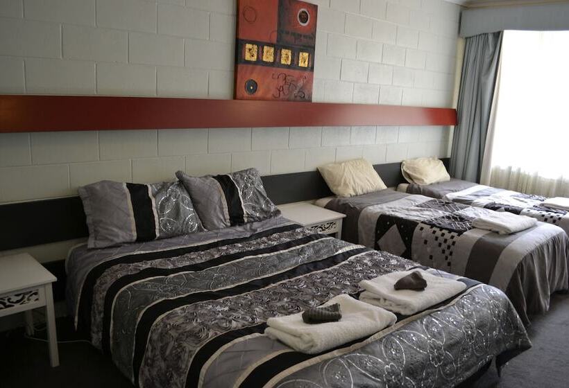 패밀리 룸, The Grampians Motel