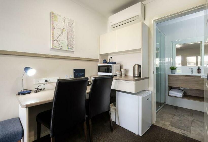 Номер Deluxe, Granite Belt Motel