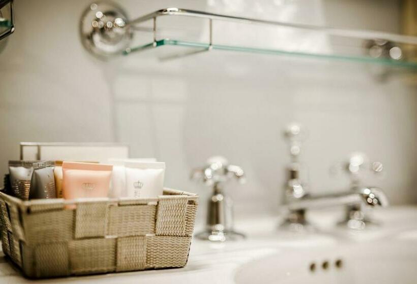 Классический Номер, Boutique Hotel De Castillion   Small Elegant Family