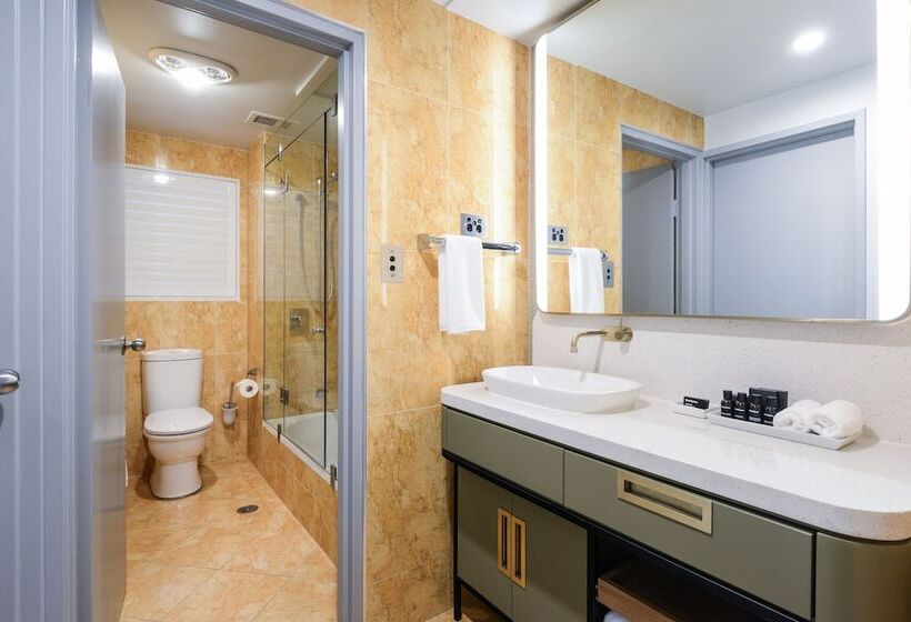 Люкс 2 Спальни, Powerhouse Hotel Tamworth By Rydges