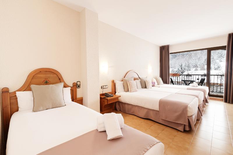 חדר סופריור לארבעה, Sant Gothard by Nexta