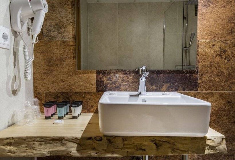 חדר סופריור, Sant Gothard by Nexta