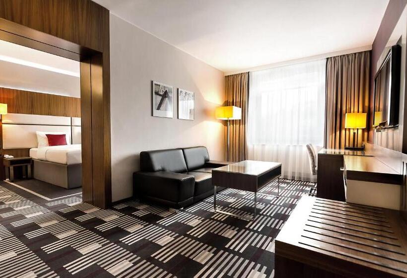 Suíte Executiva Cama king, International Brno