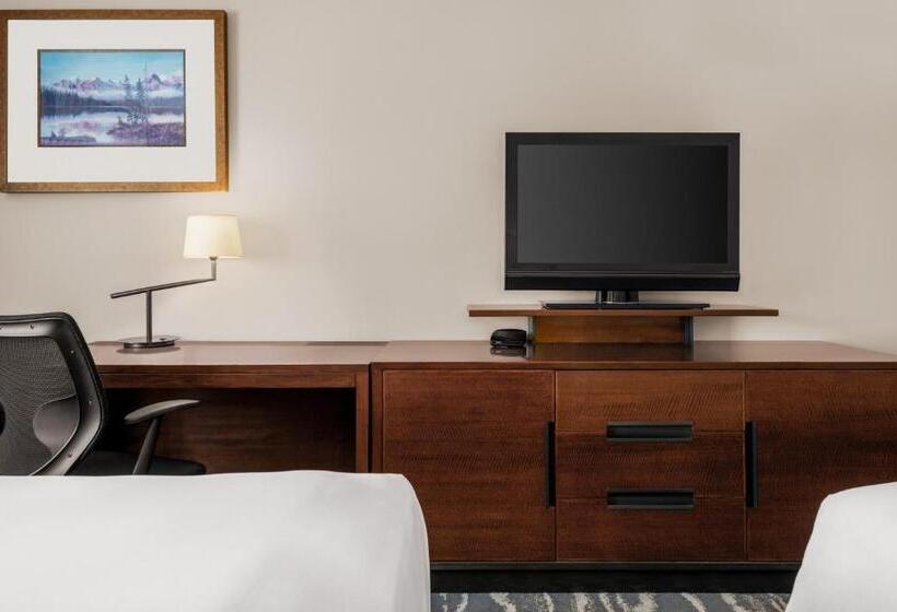 Номер Стандарт Адаптированный для Инвалидов, Travelodge By Wyndham Calgary South