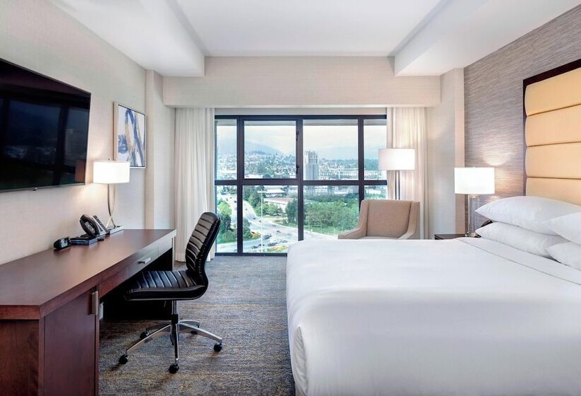 Номер Стандарт Двуспальная Кровать с Видом, Delta Hotels By Marriott Burnaby Conference Centre