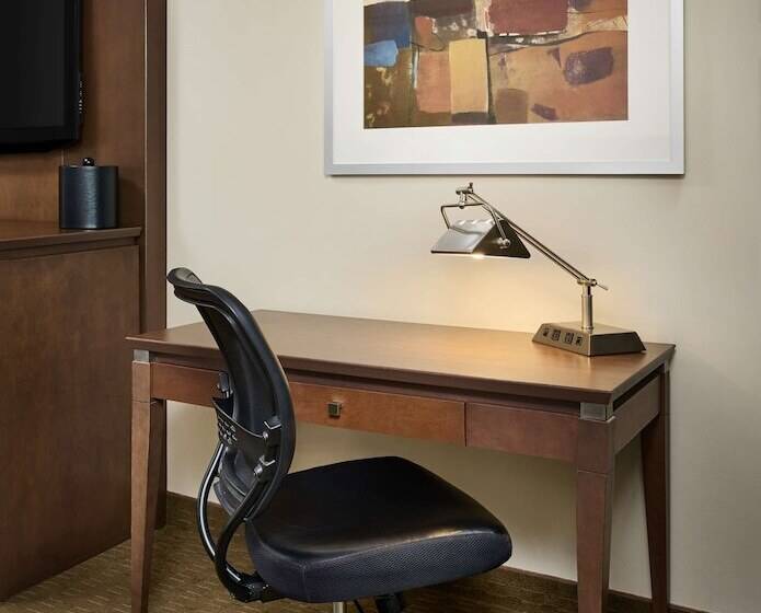 ２ダブルベッドのスタンダードルーム, Best Western Plus Lamplighter Inn & Conference Centre