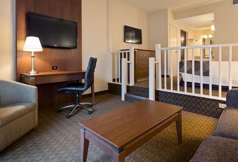 スイート, Best Western Plus Lamplighter Inn & Conference Centre
