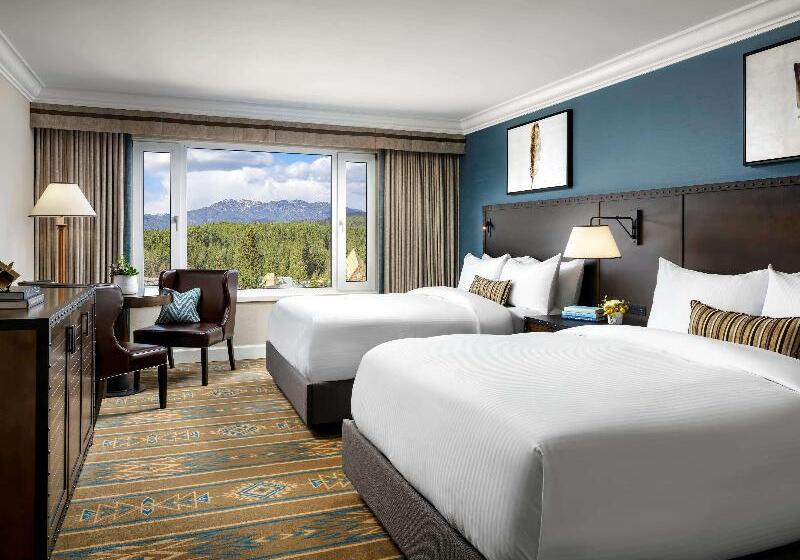 Люкс с Видом, Fairmont Chateau Whistler