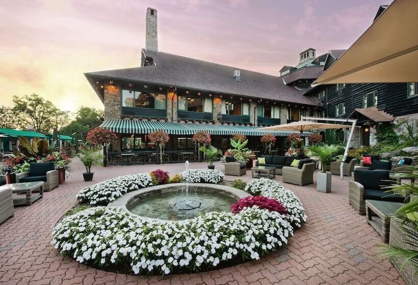 이코노미 룸, Fairmont Le Chateau Montebello