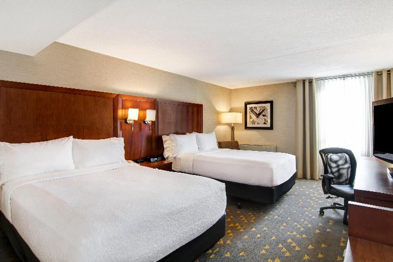 Номер Стандарт, Holiday Inn Oakville Centre, An Ihg