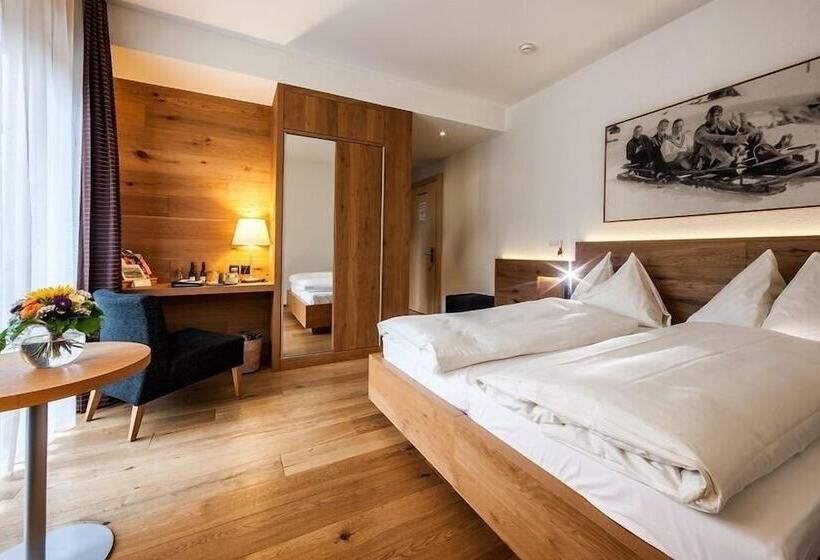 Superior-Zimmer, Waldhotel Arosa