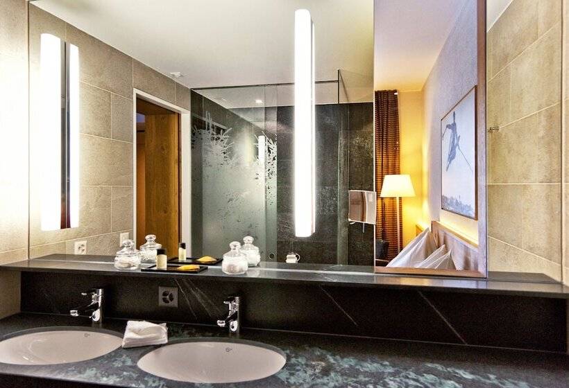 Superior-Zimmer, Waldhotel Arosa