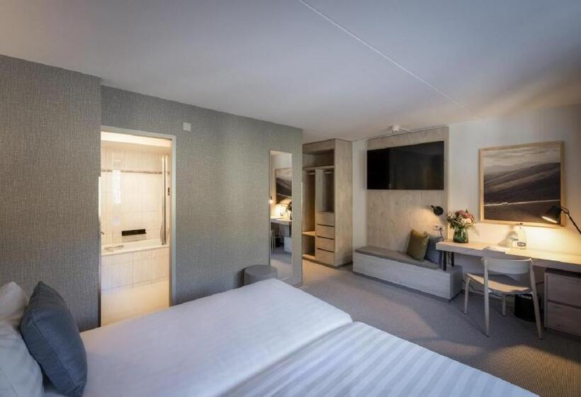 Номер Стандарт, Victoria Hotel & Residence