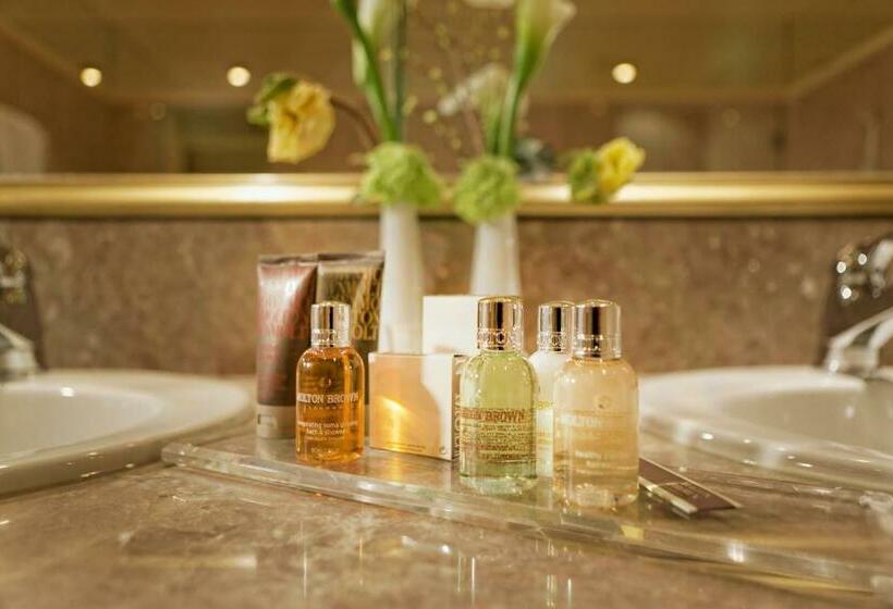 اتاق استاندارد, Grand Hotel National Luzern