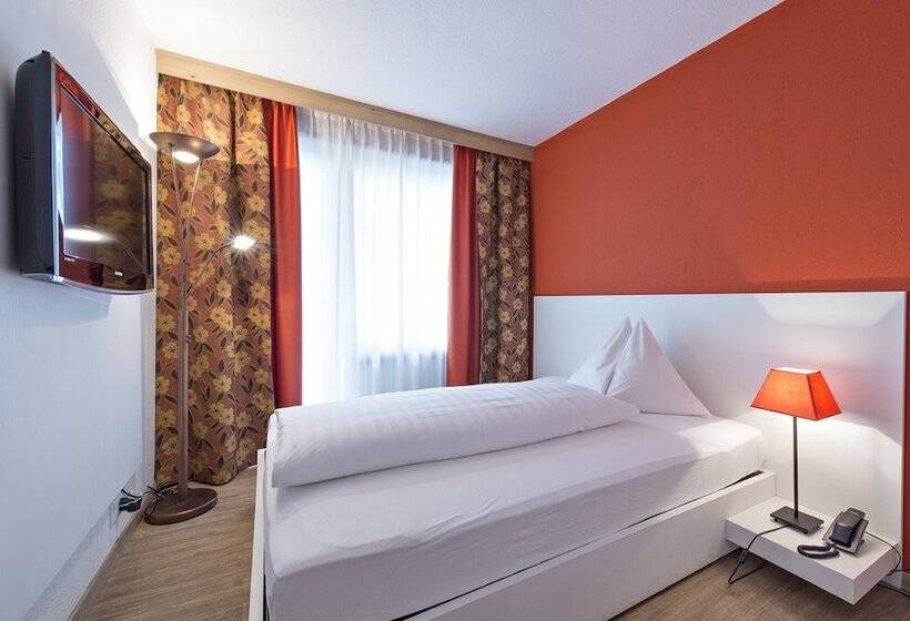 اتاق استاندارد یک نفره, Piz St. Moritz