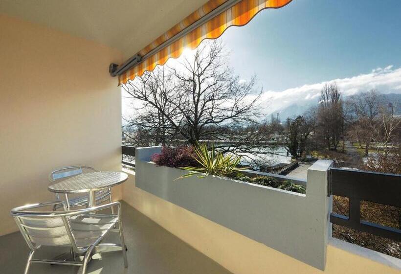 Четырехместный Номер Стандарт, Holiday Thun