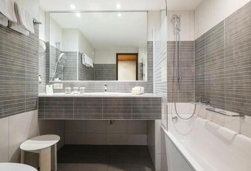 سوئیت با چشم‌انداز, Silberhorn   Residences & Spa Wengen