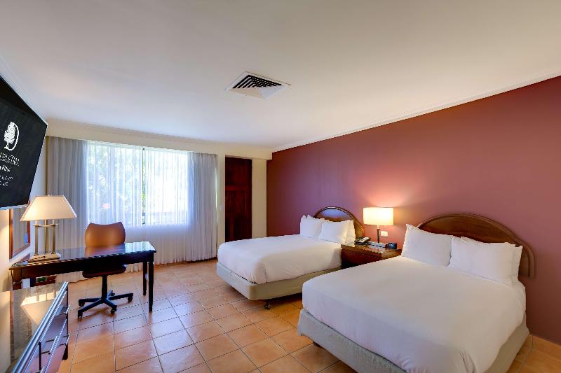 Номер Executive, DoubleTree by Hilton Hotel Cariari San Jose - Costa Rica