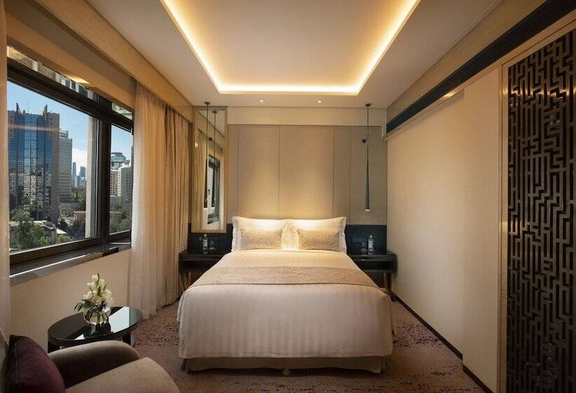 سوییت جونیور, Kempinski Hotel Beijing Yansha Center