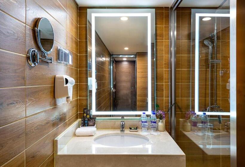 سوییت سوپریور, Novotel Beijing Peace