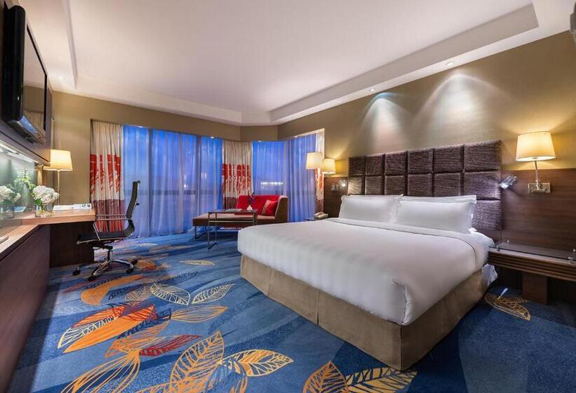 Deluxe Room King Size Bed, Novotel Beijing Peace