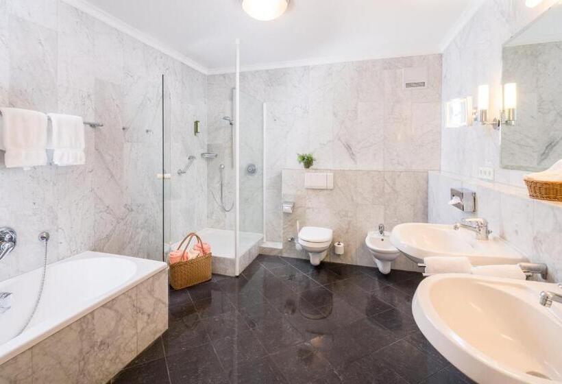 Полулюкс Вид на Море, Romantik Hotel Jagdhaus Eiden Am See
