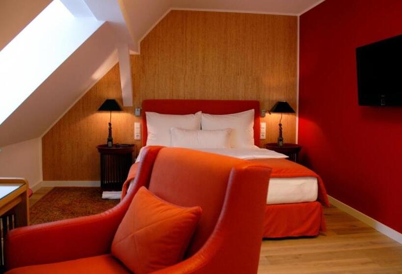 Номер Стандарт Индивидуальный, Schlosshotel Hugenpoet