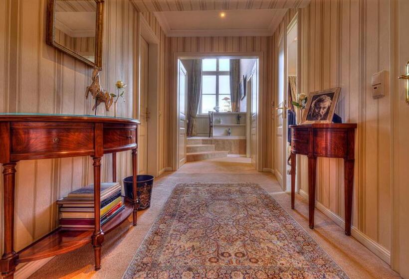 Люкс, Schlosshotel Hugenpoet